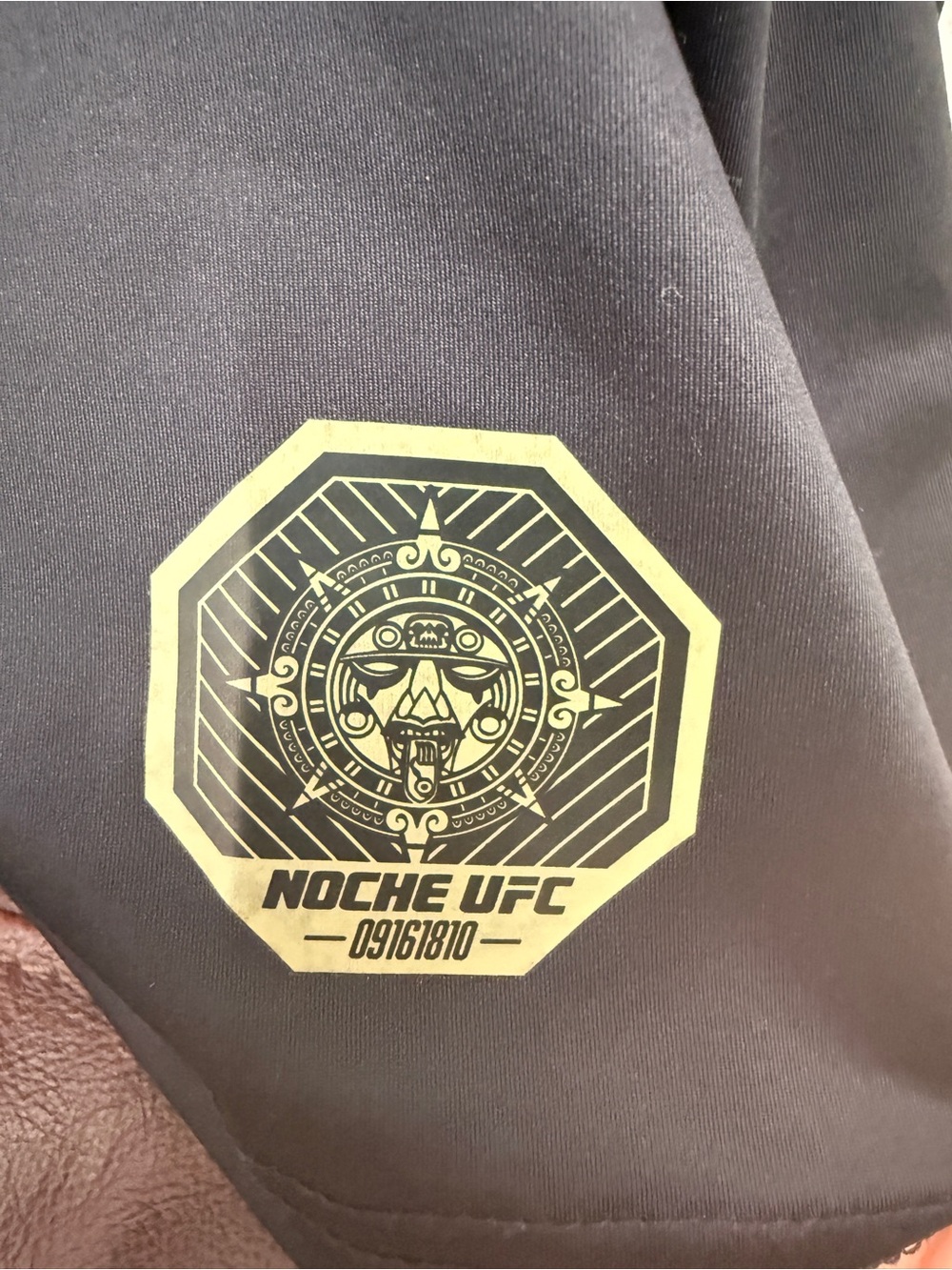 UFC Noche 2024 authentic fight night jersey - Picture 5 of 6